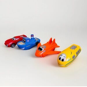 Popular Playthings Mix-n-match Junior Magnetic Vehicles 8 Piece Play Set